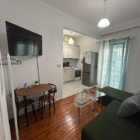 Calm Corner Delfon Apartment Thessaloniki Exterior foto